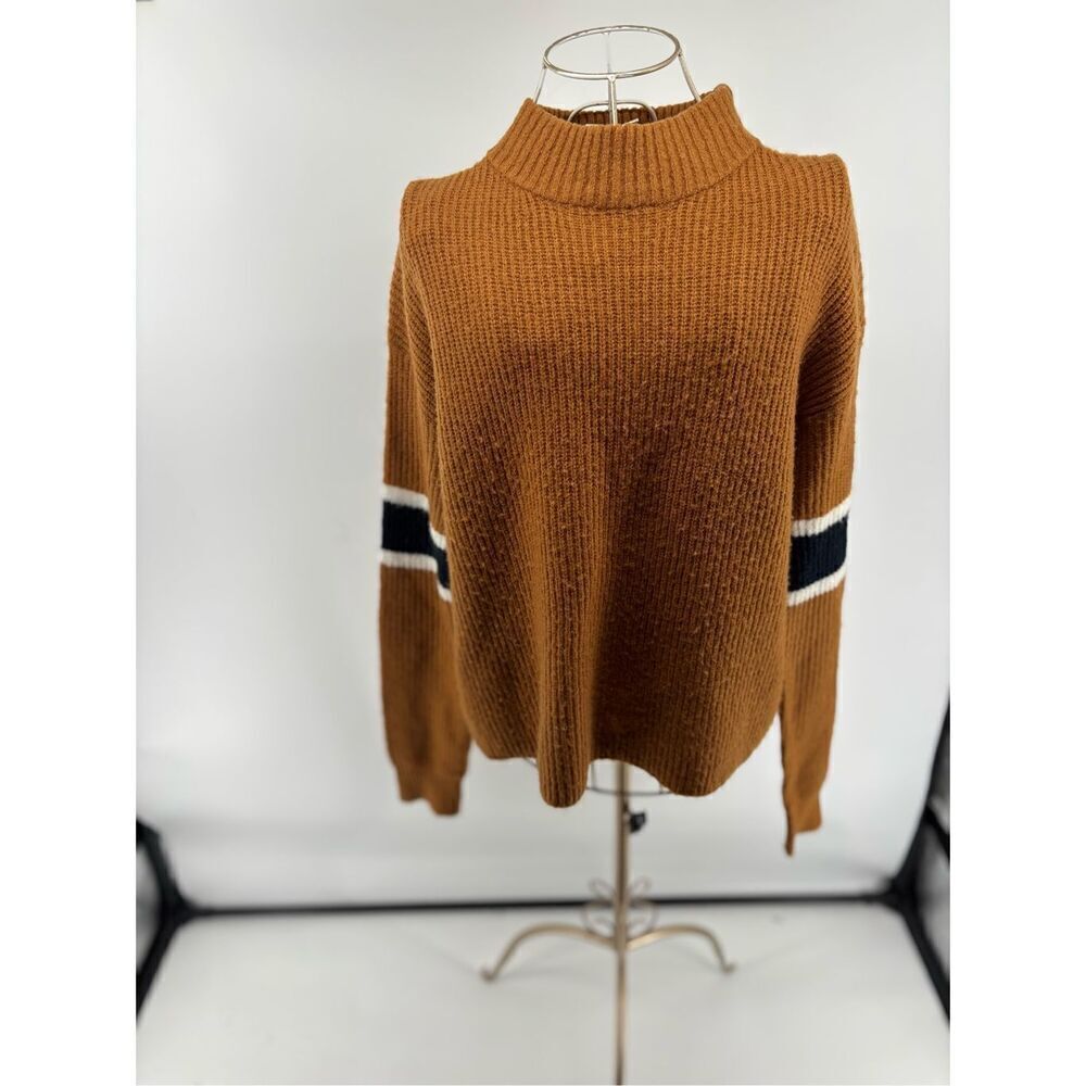 JOHN + JENN Brown White Stripe Knit Crew Neck Pullover Sweater Women’s Size XS